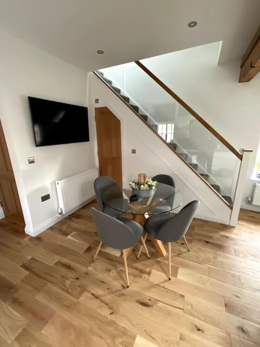 Apt D In Old Grade 2 Converted Farmhouse Market Weighton Zewnętrze zdjęcie